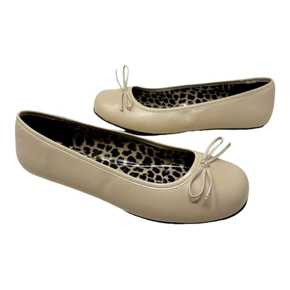 NEW Pleaser Anna 01 Ballet Flat Shoe Cream Faux Leather Pink Label Sz 11 FLAW - Picture 9 of 16
